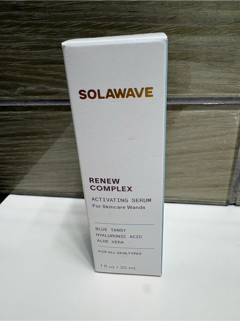 Solawave Renew Complex Activating Serum
